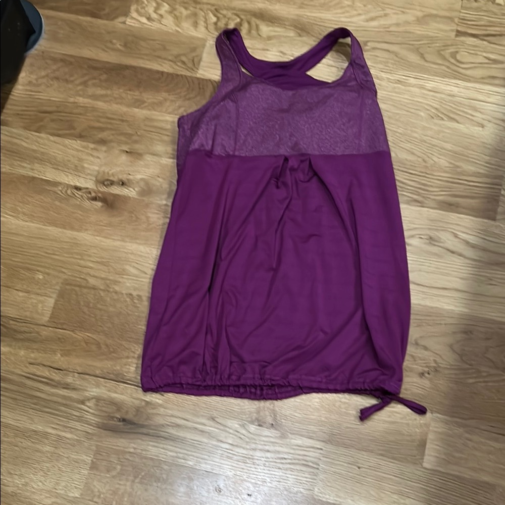 Old Navy Active Purple Workout Tank size m